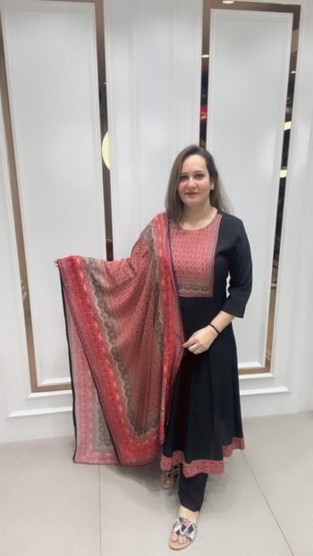 DESIGNER BLACK KURTI WITH PANT AND DUPATTA ON MODEL SILK