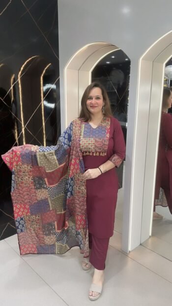 Unique 3 Piece Kurti Set On Pure Cotton