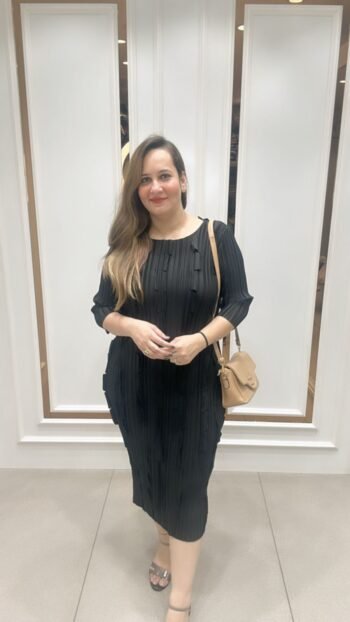 Beautiful Knee-Length Black Dress On Imported Fabric