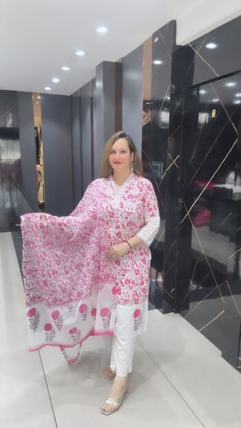 Beautiful Charming Pink 3-Piece Set On Pure Cotton
