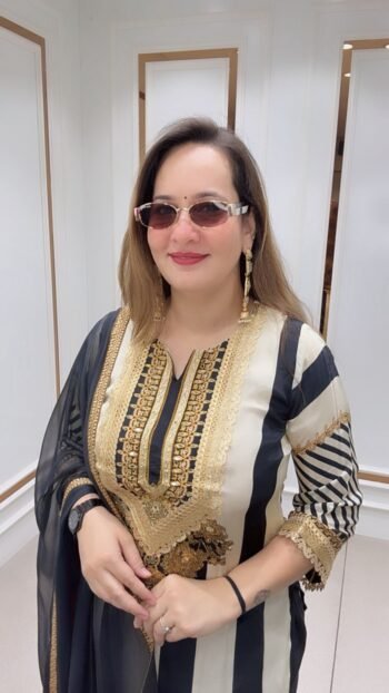 Exclusive Designer Striped Ethnic Kurta Pant Set with Net Dupatta - Richa's Fashion