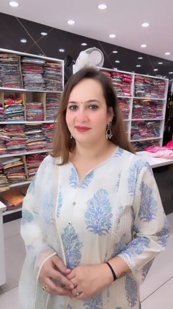 Floral Printed Straight Kurta Set with Salwar & Dupatta For Women - Richa's Fashion