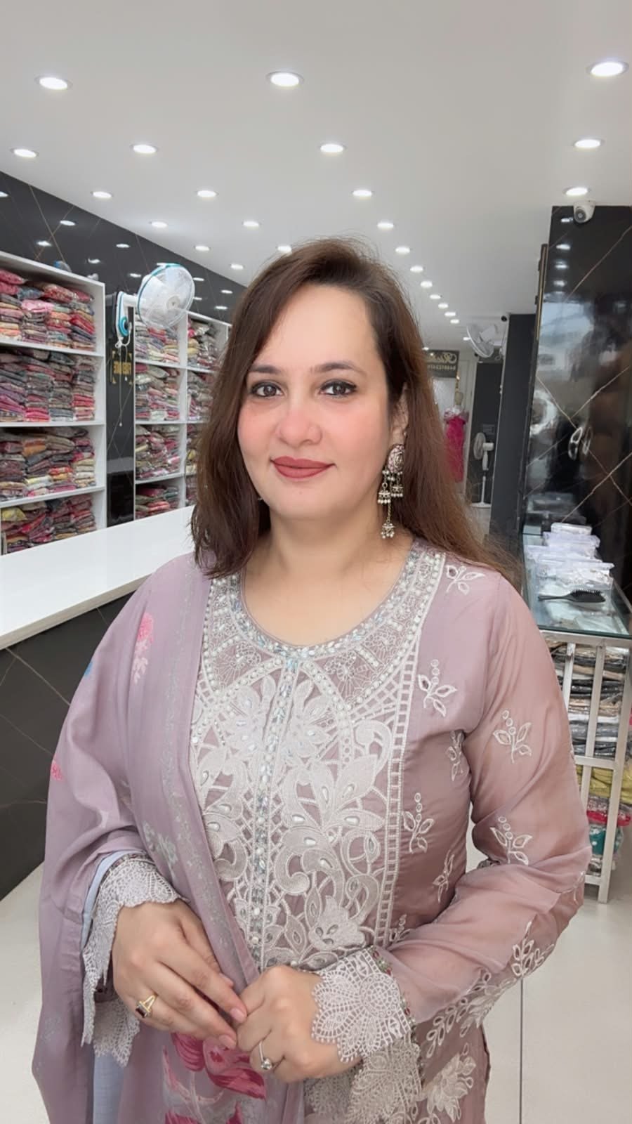 Dusty Pink Embroidered Rounded Neckline Straight Kurta Pant & Floral Dupatta Set - Richa's Fashion Dusty Pink Embroidered Rounded Neckline Straight Kurta Pant & Floral Dupatta Set - Richa's Fashion